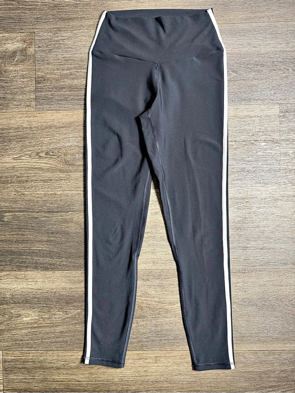 YPB sculptLUX Curve Love Leggings Size Small